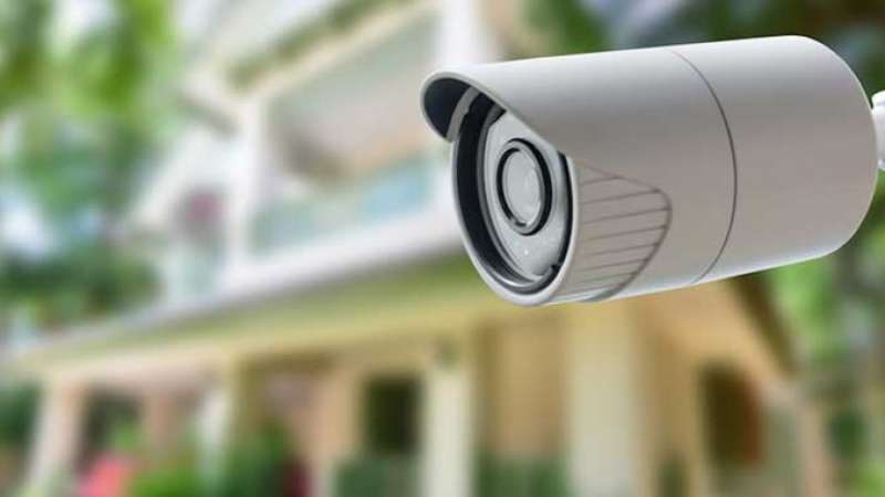 5 dispositivos inteligentes para aumentar a segurança da sua casa Produtos como sensor de presença, câmera de segurança Wi-Fi e fechadura digital prometem manter o lar mais protegido